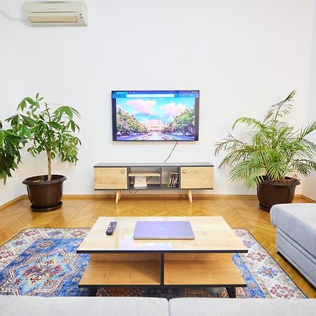 Caragiale Apartment Bucharest Exterior photo