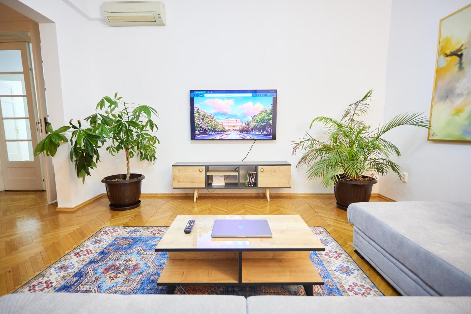 Caragiale Apartment Bucharest Exterior photo