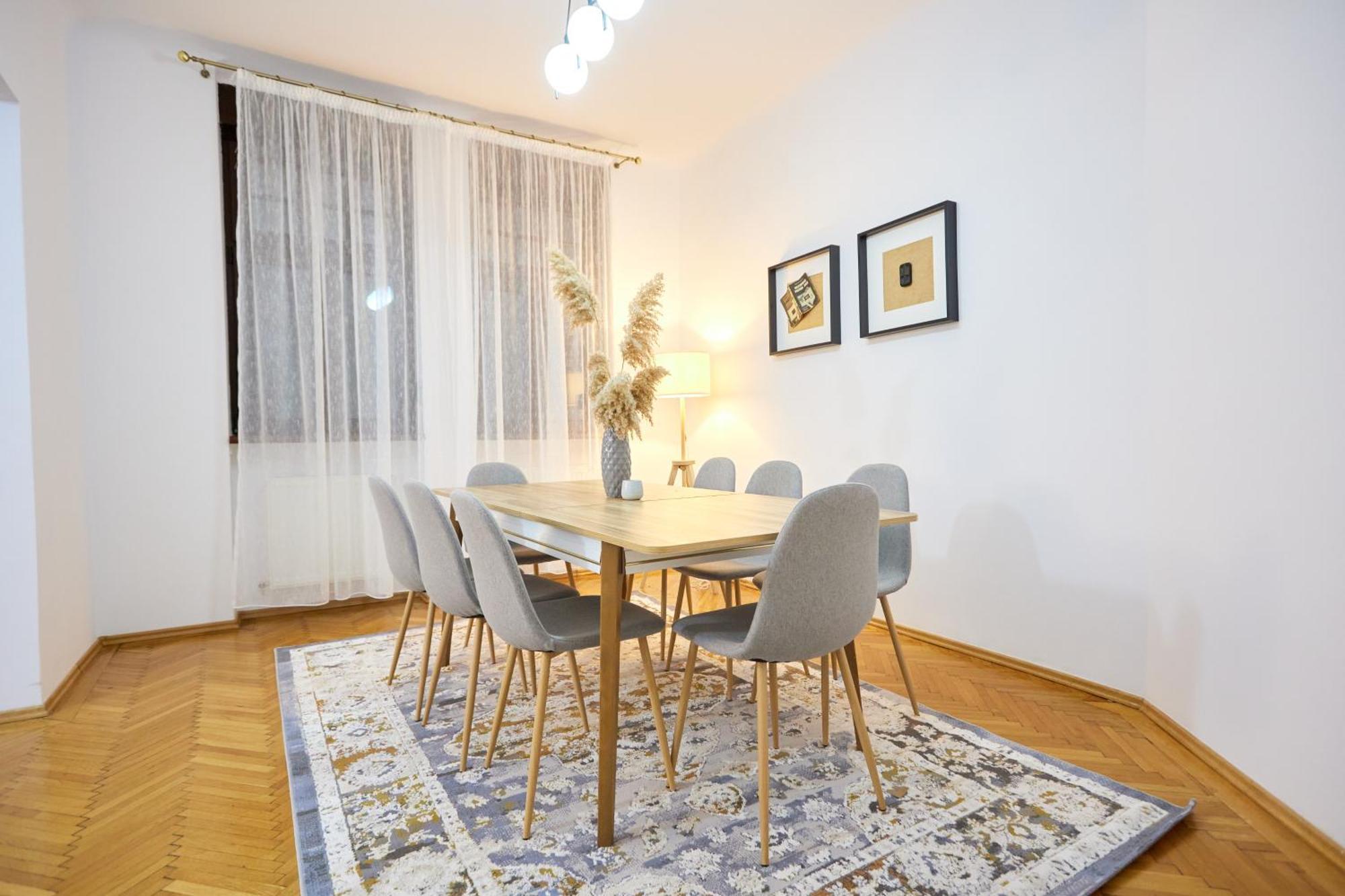 Caragiale Apartment Bucharest Exterior photo